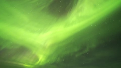 夜空中北极光的惊人景色视频素材模板下载