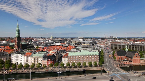丹麦哥本哈根全景。阳光明媚的夏日。视频素材模板下载