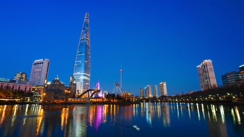 韩国首尔Circa Lotte World Tower城市景观夜景视频素材模板下载