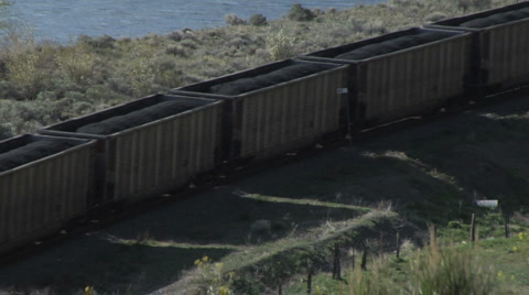 煤炭列车CU末端发动机视频素材模板下载