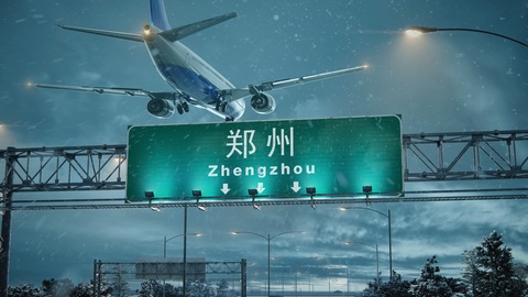 下雪天飞机降落郑州视频视频素材模板下载