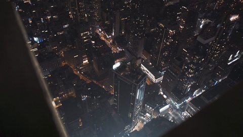 纽约市从上方看在夜晚期间，令人惊叹的纽约市景色视频素材模板下载