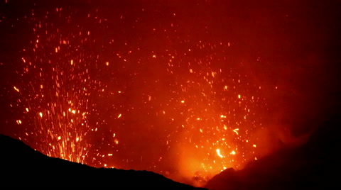 亚苏尔火山喷发视频素材模板下载
