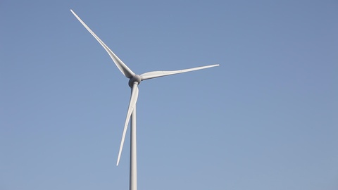 风力涡轮机。可再生能源站视频素材模板下载