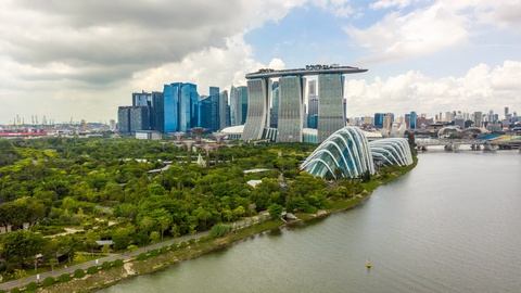 新加坡滨海湾花园和滨海湾金沙酒店