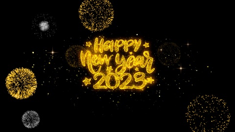 在闪闪发光的金色粒子烟花上展示的2023新年快乐的文字祝福视频素材模板下载