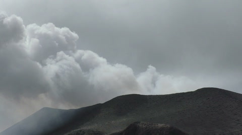 火山亚苏尔烟视频素材模板下载