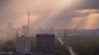 柏林-天际线-实时-日出-静态-4K视频素材模板下载
