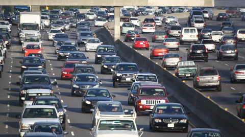 洛杉矶加州高速公路高峰时段的交通堵塞和拥堵视频素材模板下载