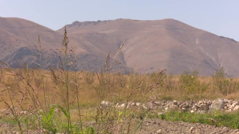 亚美尼亚的高高的高加索山脉视频素材模板下载