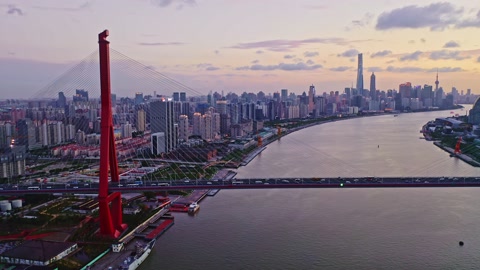 上海杨浦大桥的4K航拍视角，中国，亚洲