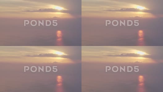 日落时分的日内瓦湖，瑞士的韦比耶高清在线视频素材下载