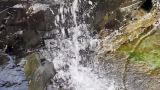 小瀑布近距离拍摄4k高清在线视频素材下载